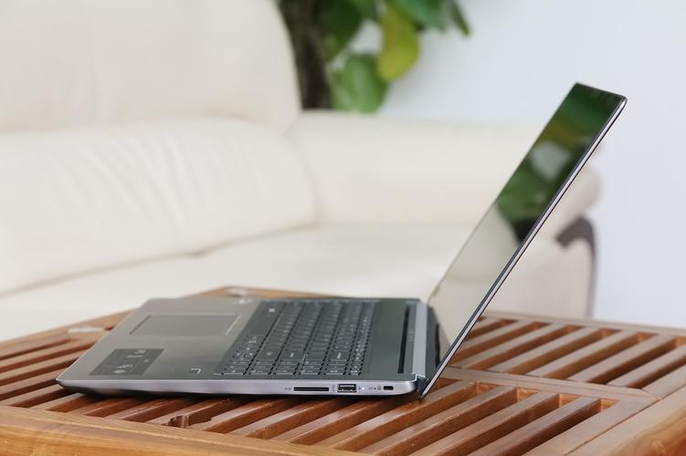 惠普战66和宏碁蜂鸟Swift3怎样选,大哥们?acer swift3怎么样-图2 惠普战66和宏碁蜂鸟Swift3怎样选,大哥们?acer swift3怎么样-图2
