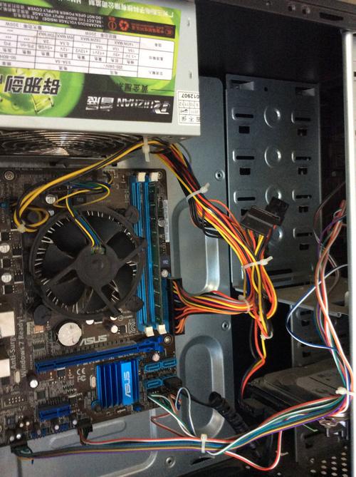 我的电脑配置是酷睿i3-3220主板华硕p8h61-m LX3 r2.0显卡GTX460硬盘320g外加USB小音响?lx3 笔记本-图2 我的电脑配置是酷睿i3-3220主板华硕p8h61-m LX3 r2.0显卡GTX460硬盘320g外加USB小音响?lx3 笔记本-图2