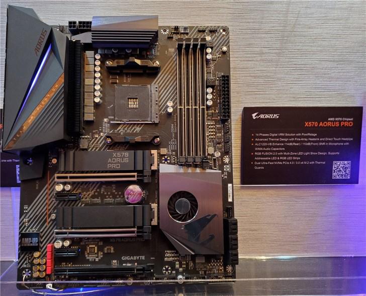 水泵接主板哪个接口？aorus x5笔记本评测-图3