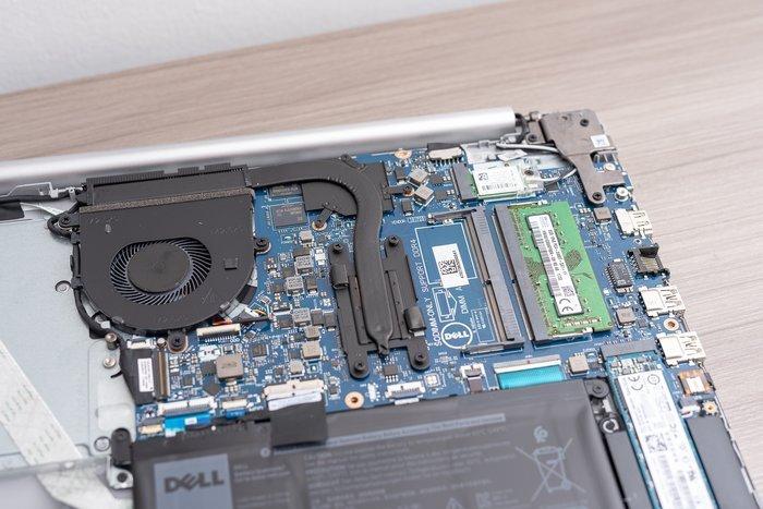 dellin2010nb显示器怎么拆开?戴尔笔记本内部结构-图3 dellin2010nb显示器怎么拆开?戴尔笔记本内部结构-图3