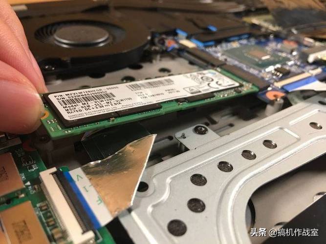 机械师曙光16可以加内存吗?机械师笔记本换内存条-图3 机械师曙光16可以加内存吗?机械师笔记本换内存条-图3