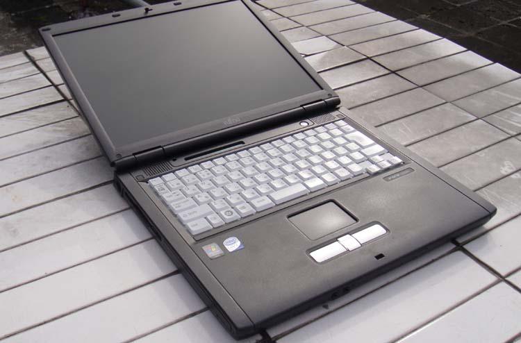 fmv-c8240参数?富士通i5笔记本-图3 fmv-c8240参数?富士通i5笔记本-图3