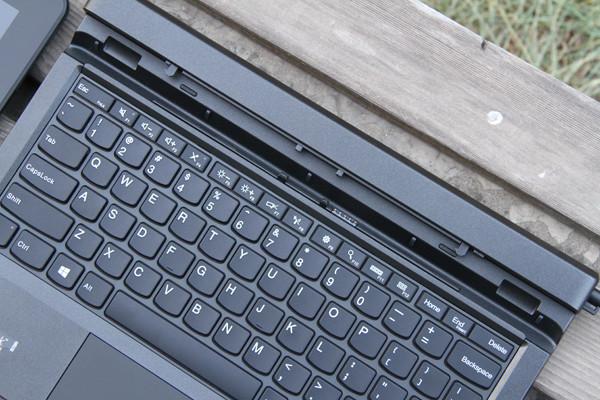 thinkpadnewx1carbon,s1yoga,helix怎么选?thinkpadHelix笔记本-图2 thinkpadnewx1carbon,s1yoga,helix怎么选?thinkpadHelix笔记本-图2