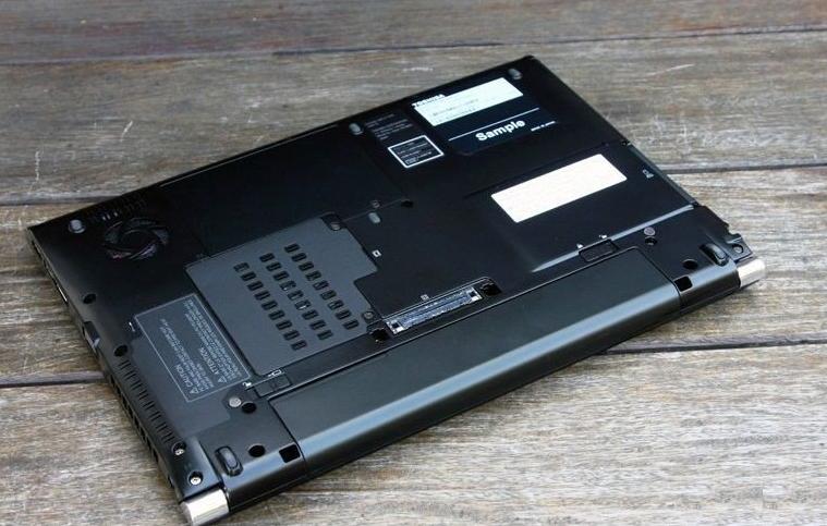 东芝R700-r1331可以升级么?东芝r700笔记本128G固态-图1 东芝R700-r1331可以升级么?东芝r700笔记本128G固态-图1