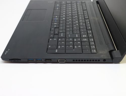 东芝 satellite b35/r几年出的?2009年的东芝笔记本-图1 东芝 satellite b35/r几年出的?2009年的东芝笔记本-图1
