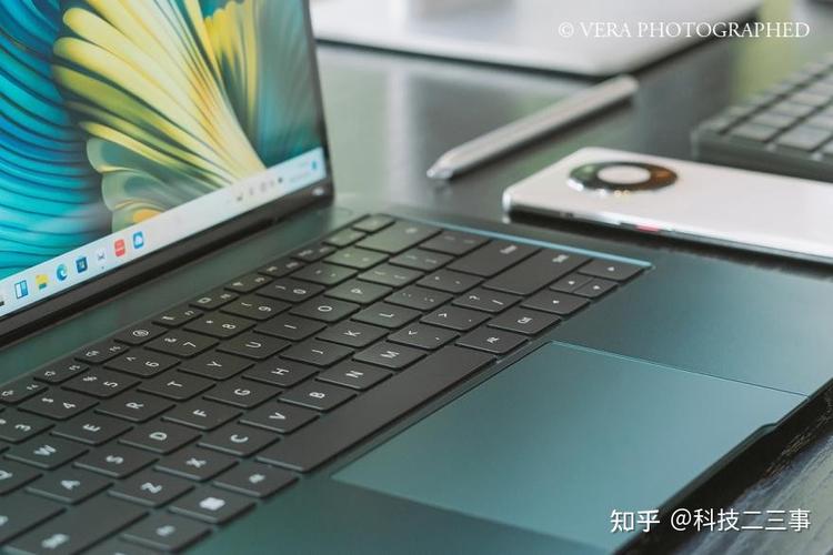 matebookx可以玩游戏吗？大屏打游戏笔记本-图3