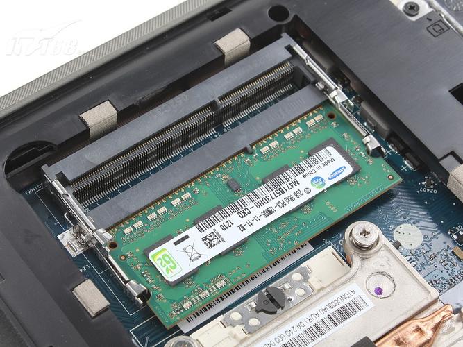 ThinkPad E530(32595EC)硬盘接口是sata2.0还是sata3.0？e530笔记本光驱拆换硬盘-图3