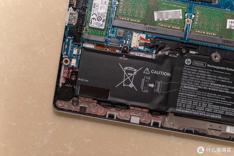 s7后盖玻璃碎了如何拆?宏?s7笔记本触摸拆机视频-图2 s7后盖玻璃碎了如何拆?宏?s7笔记本触摸拆机视频-图2