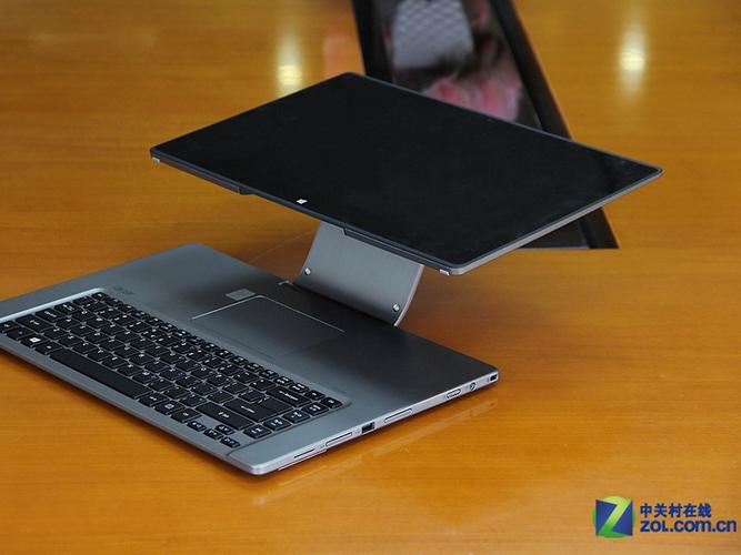 Acer/宏碁R7-572G的CPU是1.7ghz,算不算高?宏基r7笔记本扩展槽-图1 Acer/宏碁R7-572G的CPU是1.7ghz,算不算高?宏基r7笔记本扩展槽-图1