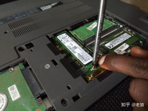 联想thinkpad2842如何加固态硬盘?联想加固笔记本电脑-图1 联想thinkpad2842如何加固态硬盘?联想加固笔记本电脑-图1