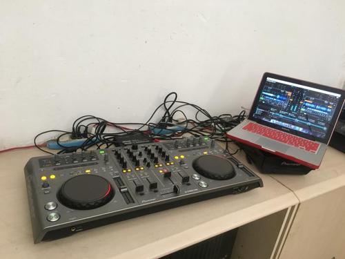 DJ打碟,用什么笔记本好,具体点,什么牌子,什么型号?土豪笔记本-图2 DJ打碟,用什么笔记本好,具体点,什么牌子,什么型号?土豪笔记本-图2
