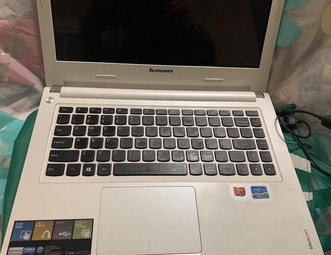 联想ideapads300当年怎么样?联想笔记本市s300-图3 联想ideapads300当年怎么样?联想笔记本市s300-图3