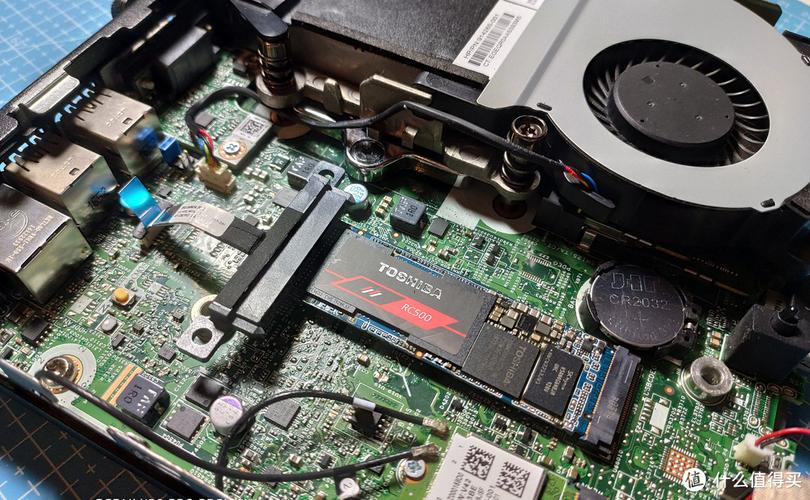 hp 246 g3 (K1C78PT#AB2)的硬盘和光驱的接口是什么类型的,主板支持双通道吗?246g3惠普笔记本-图2 hp 246 g3 (K1C78PT#AB2)的硬盘和光驱的接口是什么类型的,主板支持双通道吗?246g3惠普笔记本-图2