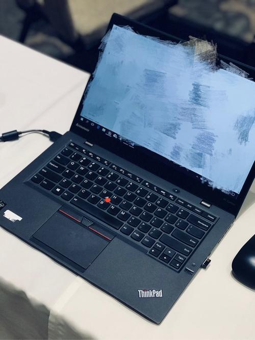 是买MacBookAir还是ThinkPadX1carbon?宏?笔记本蜂鸟s5吧-图2 是买MacBookAir还是ThinkPadX1carbon?宏?笔记本蜂鸟s5吧-图2