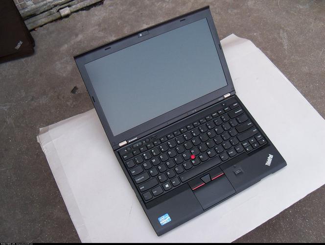 thinkpadT430系列与X230系列哪个好呢?x230同级别的笔记本-图2 thinkpadT430系列与X230系列哪个好呢?x230同级别的笔记本-图2