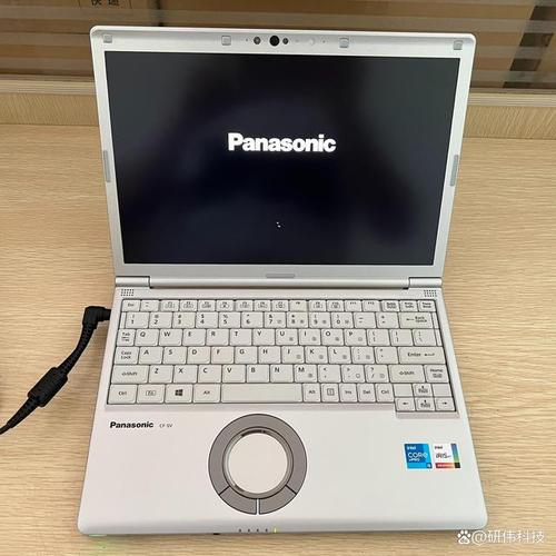Panasonic CF-W7笔记本怎么开机?松下系列cf笔记本电脑-图3 Panasonic CF-W7笔记本怎么开机?松下系列cf笔记本电脑-图3