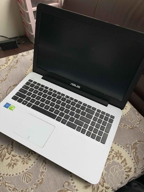 奇美的CMN1735的17.3寸屏好吗?17.3寸笔记本屏幕最好-图1 奇美的CMN1735的17.3寸屏好吗?17.3寸笔记本屏幕最好-图1