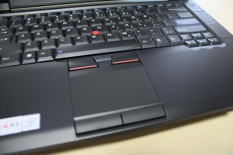 我的笔记本thinkpad430玩游戏很卡,显存不够可以升级吗?t410s笔记本底部扩展坞-图3 我的笔记本thinkpad430玩游戏很卡,显存不够可以升级吗?t410s笔记本底部扩展坞-图3
