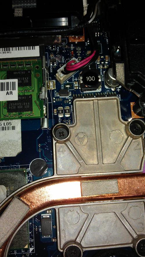 联想笔记本主板有没有纽扣电池?联想笔记本v470c电池-图2 联想笔记本主板有没有纽扣电池?联想笔记本v470c电池-图2