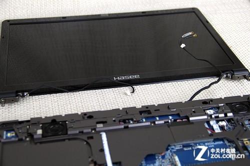 神舟笔记本k610c怎么拆开屏幕?神舟笔记本k610c怎么拆显示屏-图1 神舟笔记本k610c怎么拆开屏幕?神舟笔记本k610c怎么拆显示屏-图1