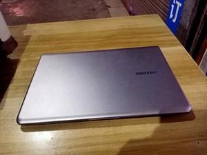 三星530u3c的参数及报价?三星笔记本i3-2365m是哪一款-图1 三星530u3c的参数及报价?三星笔记本i3-2365m是哪一款-图1