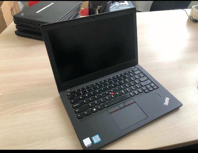 ibm笔记本哪个系列小?thinkpad最轻的笔记本-图3 ibm笔记本哪个系列小?thinkpad最轻的笔记本-图3