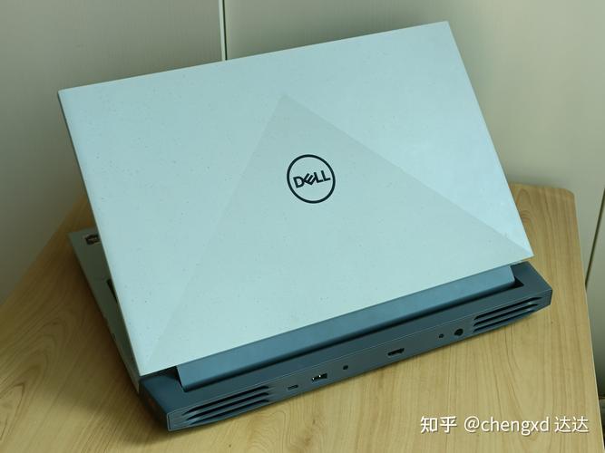 dell和联想高端笔记本散热哪个好?什么笔记本散热性能好-图2 dell和联想高端笔记本散热哪个好?什么笔记本散热性能好-图2