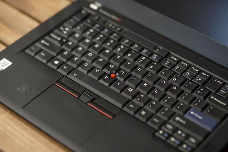 thinkpad键盘可以发光吗?thinkpad笔记本键盘多少钱-图3 thinkpad键盘可以发光吗?thinkpad笔记本键盘多少钱-图3