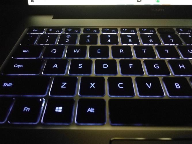 matebook14键盘背光常亮设置?笔记本键盘加背光-图3 matebook14键盘背光常亮设置?笔记本键盘加背光-图3