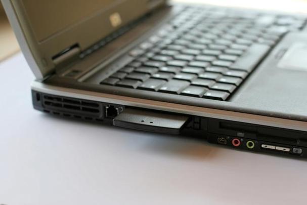 thinkpade455怎样样?e455笔记本-图3 thinkpade455怎样样?e455笔记本-图3