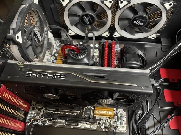 华硕gfx70jz右侧显卡风扇不转,显卡是gtx880m,用鲁大师压力测试都70多度了也不转是什么?华硕笔记本gtx880m-图1 华硕gfx70jz右侧显卡风扇不转,显卡是gtx880m,用鲁大师压力测试都70多度了也不转是什么?华硕笔记本gtx880m-图1