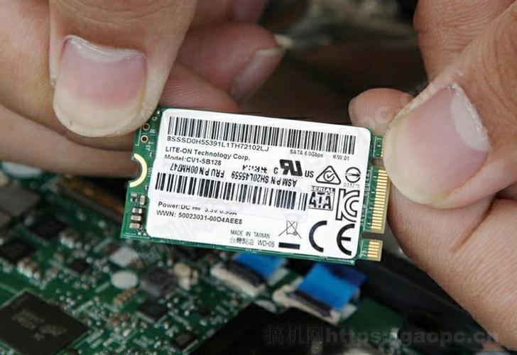 分了区的固态硬盘怎么合一?可拆分二合一笔记本-图3 分了区的固态硬盘怎么合一?可拆分二合一笔记本-图3