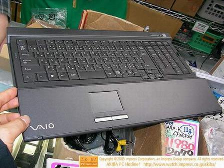 索尼笔记本键帽掉了一个怎么安装?sony笔记本屏幕拆解-图3 索尼笔记本键帽掉了一个怎么安装?sony笔记本屏幕拆解-图3