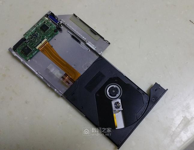 笔记本光驱怎么拆?笔记本 光驱拆解图-图1 笔记本光驱怎么拆?笔记本 光驱拆解图-图1