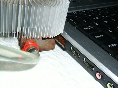 笔记本的散热器风力好小,有什么办法可以加大?如何加快笔记本散热-图1 笔记本的散热器风力好小,有什么办法可以加大?如何加快笔记本散热-图1