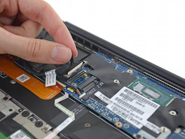 dell e2216hv显示器怎么拆?苹果笔记本拆机屏幕-图3 dell e2216hv显示器怎么拆?苹果笔记本拆机屏幕-图3