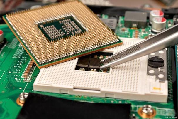 r5 7530u与i5 1240p哪个好?高端轻薄非u笔记本-图1 r5 7530u与i5 1240p哪个好?高端轻薄非u笔记本-图1