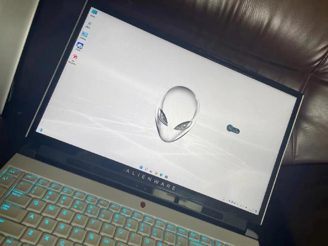 外星人笔记本的优缺点是什么?alienware笔记本评测-图3 外星人笔记本的优缺点是什么?alienware笔记本评测-图3