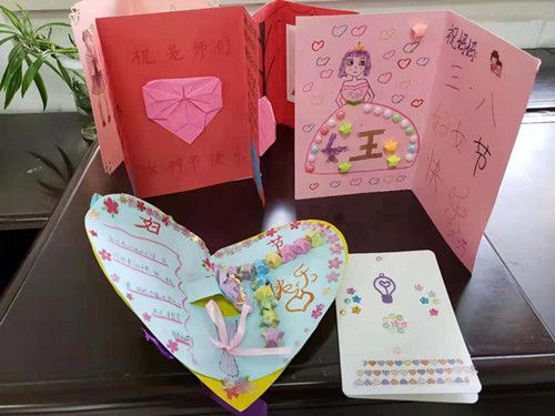三八女神节给办公室女生送什么?三八送笔记本-图1 三八女神节给办公室女生送什么?三八送笔记本-图1