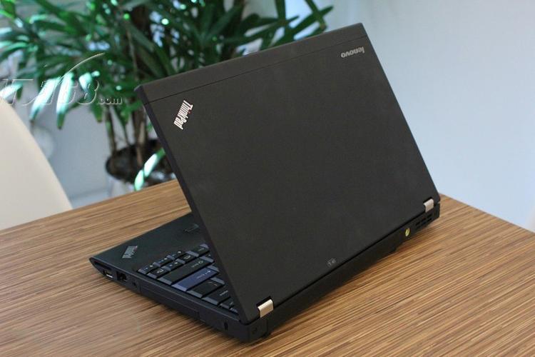 thinkpad的220、220i、220T的区别是什么?X220旋转屏笔记本-图3 thinkpad的220、220i、220T的区别是什么?X220旋转屏笔记本-图3