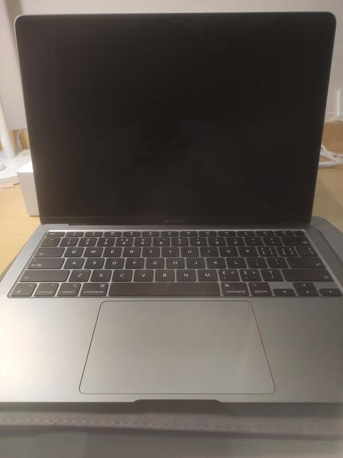 macbookair m1使用会发烫吗?苹果白色的笔记本-图1 macbookair m1使用会发烫吗?苹果白色的笔记本-图1