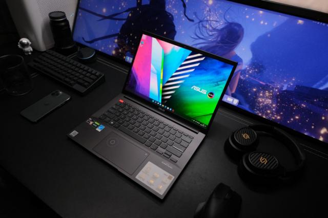 摄影师用什么牌子电脑笔记本计较适合呢?适合摄影师笔记本-图2 摄影师用什么牌子电脑笔记本计较适合呢?适合摄影师笔记本-图2