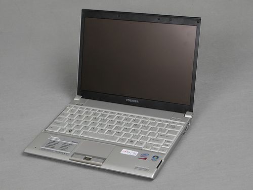 14年的电脑有固态吗?2007年东芝笔记本电脑-图2 14年的电脑有固态吗?2007年东芝笔记本电脑-图2