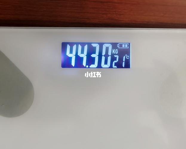 3900g是大于4kg还是小于4kg?笔记本3.9kg重吗-图1 3900g是大于4kg还是小于4kg?笔记本3.9kg重吗-图1