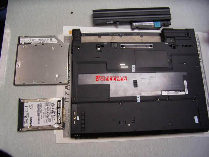 ibmr51怎么换硬盘?ibm t470笔记本外壳拆-图1 ibmr51怎么换硬盘?ibm t470笔记本外壳拆-图1
