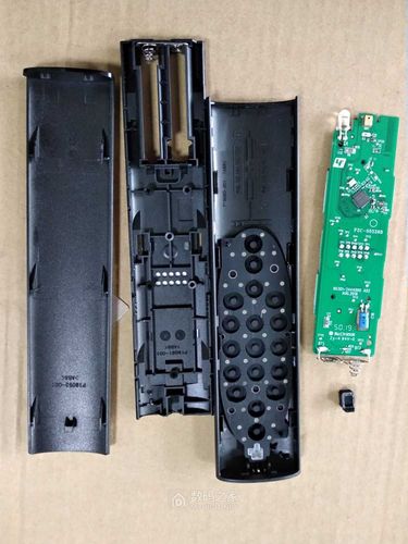 sony遥控器拆解教程?sony笔记本14拆机图解-图1 sony遥控器拆解教程?sony笔记本14拆机图解-图1