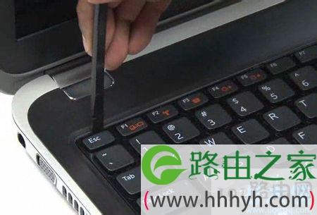 笔记本外接键盘漏电麻手怎么解决?笔记本触摸键盘的用户-图3 笔记本外接键盘漏电麻手怎么解决?笔记本触摸键盘的用户-图3