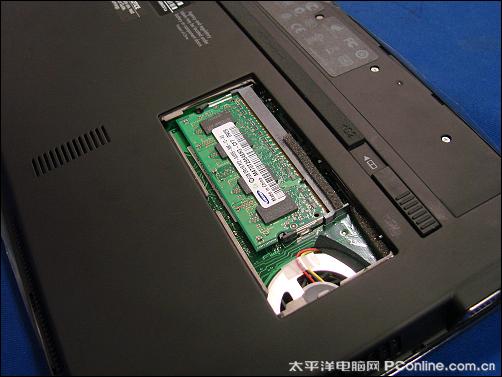 怎样拆解惠普Mini 210-1055VU上网本?惠普笔记本上网本-图2 怎样拆解惠普Mini 210-1055VU上网本?惠普笔记本上网本-图2