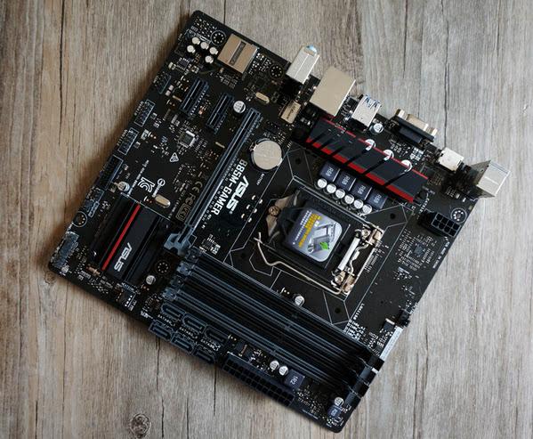 华硕B85主板能用"迪兰恒进RX580X-Serial战神8G"显卡?战神笔记本8g-图3 华硕B85主板能用"迪兰恒进RX580X-Serial战神8G"显卡?战神笔记本8g-图3