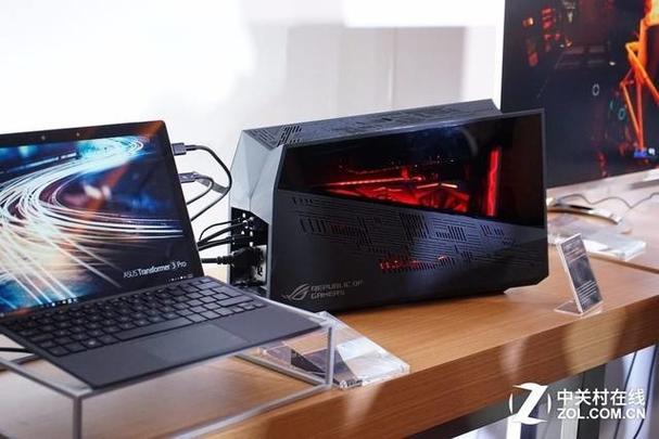 拥有雷电3接口的大屏笔记本电脑有哪些?gx800水冷笔记本配置-图2 拥有雷电3接口的大屏笔记本电脑有哪些?gx800水冷笔记本配置-图2